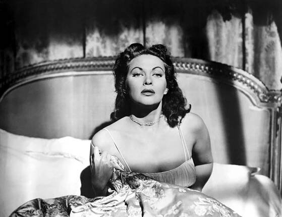 SEA DEVILS, Yvonne De Carlo, 1953