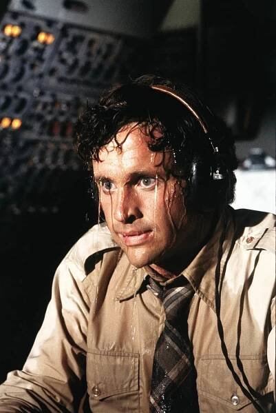 Robert Hays in Pripoutejte se, prosím! (1980)