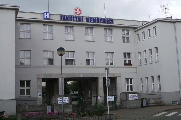 II. ortopedická ambulance - Fakultní nemocnice Hradec Králové foto 1
