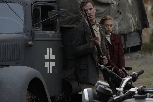 Beyond Valkyrie: Dawn of the Fourth Reich - Z filmu - Julie Engelbrecht