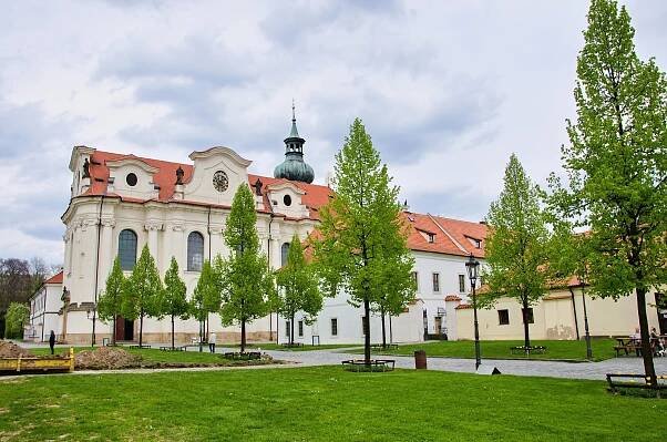 Fotografie - Klášter benediktinů Břevnov - 25.04.2017