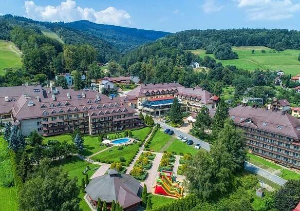 Hotel Stok, Visla