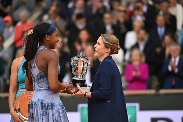 Roland-Garros Junior Series by Renault: Justine Henin, new ambassador! - Roland-Garros 2025 - The official site