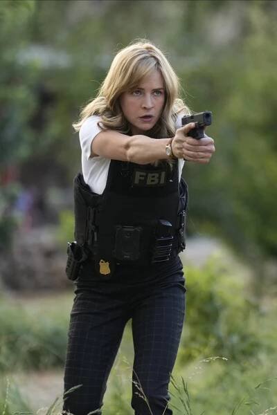 The Rookie: Feds - To Die For - Z filmu - Britt Robertson