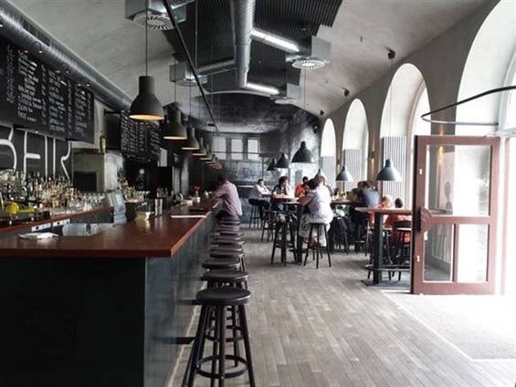 Hoffa Bar | Oslavín