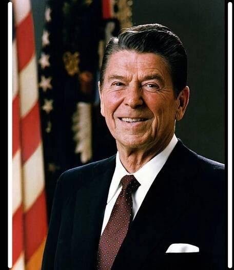 official portrait of Ronald Reagan