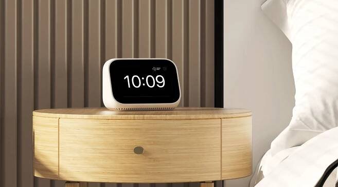 Recenze Xiaomi Mi Smart Clock