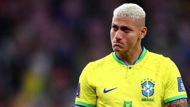 Richarlison And Zico Join Forces For Charitable Donation - Sport Heights