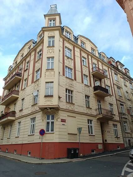 Pronájem Byt 2+1, Lad. Koubka, Karlovy Vary - Rybáře