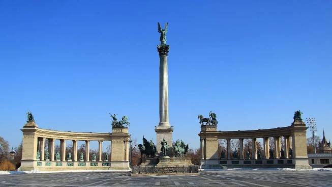 budapest-namesti