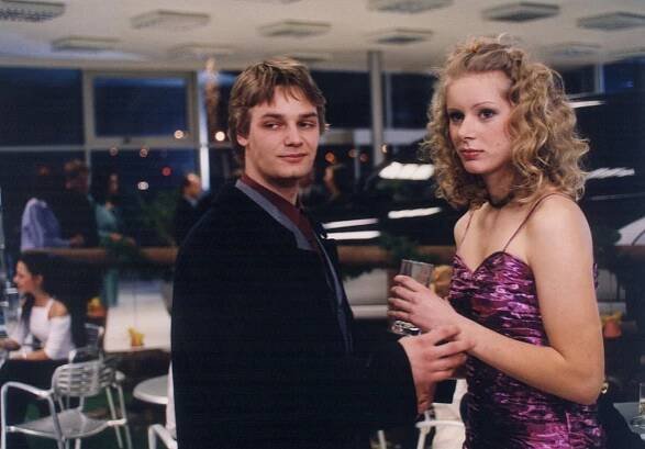 Dobrá čtvrť - Nejsmutnější Vánoce - Z filmu - Přemysl Boublík, Anna Kulovaná