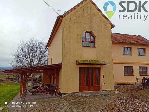 Prodej rodinného domu 4+1 (+2+1) Újezdec, okres Uherské Hradiště