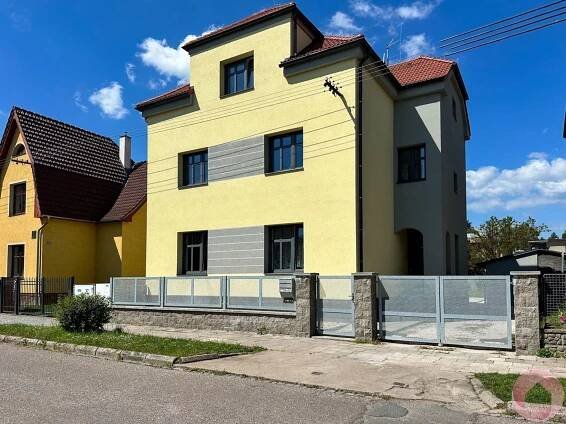 Prodej Dům, Dr. M. Tyrše, Nový Bydžov, okres Hradec Králové