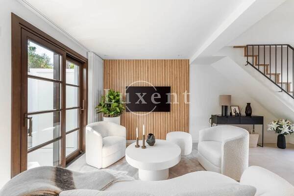 Prodej moderního městského domu v populární lokalitě, 3+kk/T, 80 m2, Marbella - Španělsko | Luxent