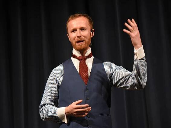 Jakub Kroulík v Kolíně opět předváděl, jakou moc a sílu má hypnóza