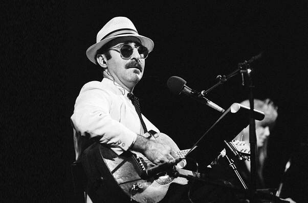 Koncom mája nás opustili Tony Glover a Leon Redbone