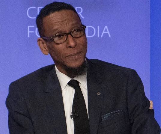 Ron Cephas Jones Biography - Facts, Childhood, Family Life & Achievements