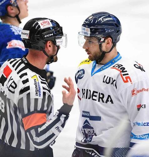 Hokejisté Vítkovic porazili v utkání 42. kola extraligy Kladno 4:2.