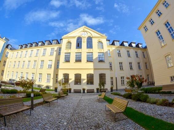 Univerzita Palackého nabízí psychologickou pomoc i lidem v uzavřených oblastech