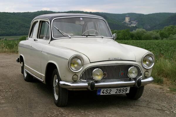 Simca Aronde P60 Elysée - Elegantní vlaštovka