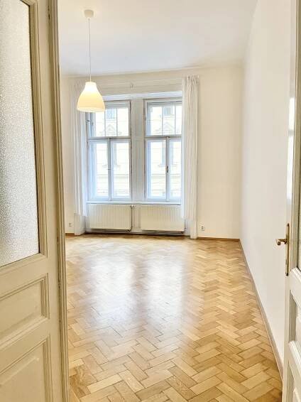 Pronájem bytu 4+KK, 131 m², krásný světlý, ul. Myslíkova, Praha 1/2 - Connect reality