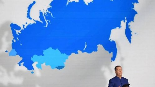 Rusko nemá žádné hranice, prohlásil Medvěděv a ukázal mapu