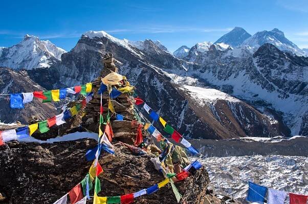 View of Everest from Gokyo ri stock image