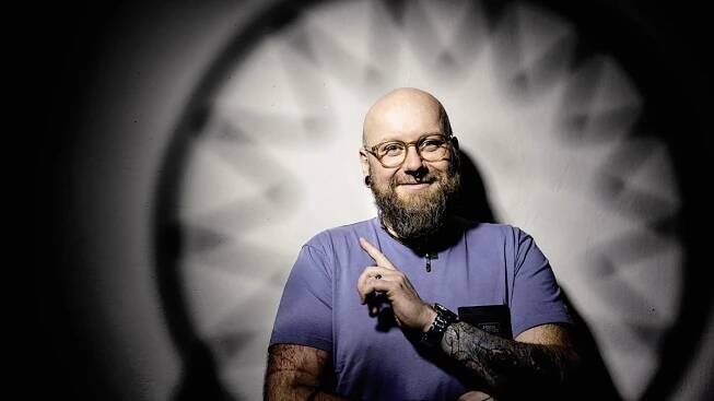 Neurovědec Tylš: Psychedelické drogy pomáhají překonat bloky v terapii. Může je proplatit i pojišťovna