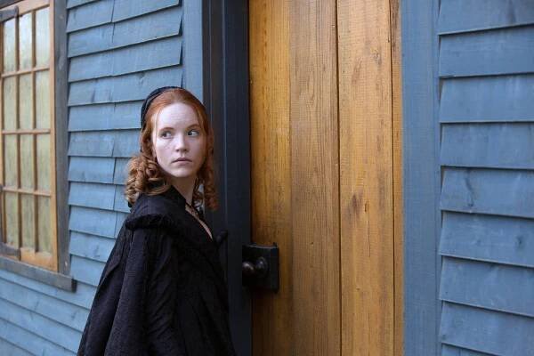 Salem - Departures - Z filmu - Tamzin Merchant