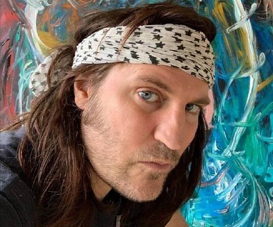 Noel Fielding Biography - Facts, Childhood, Family Life & Achievements of English Comedian