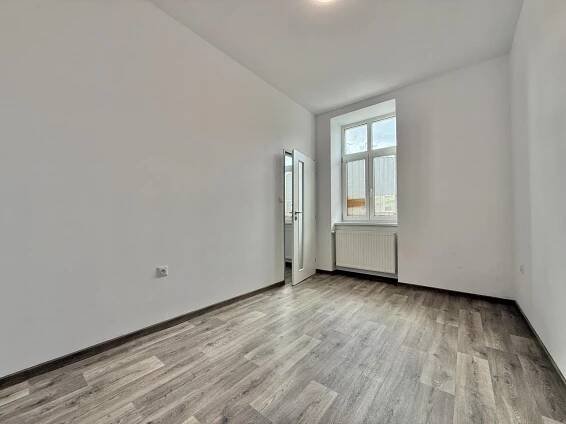Pronájem bytu 2+1, 1. NP, ul. Hviezdoslavova, Opava po rekonstrukci
