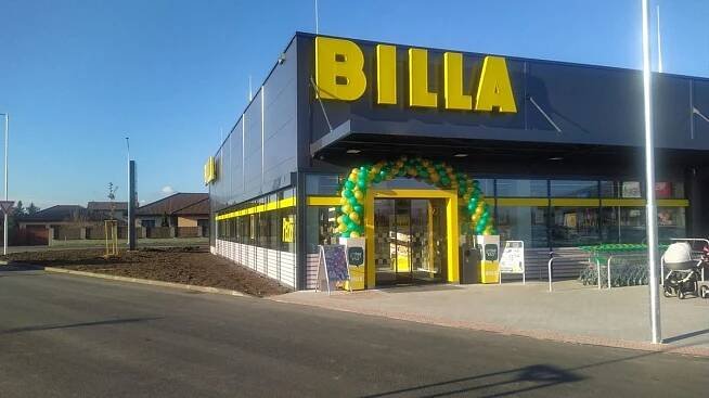 Investice do e-shopu i sklady. Billa vysvětluje, proč se propadla do ztráty