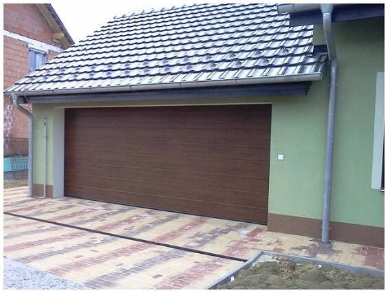 Hörmann 2500 x 2250 sekční garážová vrata RenoMatic Decocolor dřevodekory zlatý dub, tmavý dub, noční dub Night Oak + pohon vč 2 kusů ovladačů - Bartek Vrata