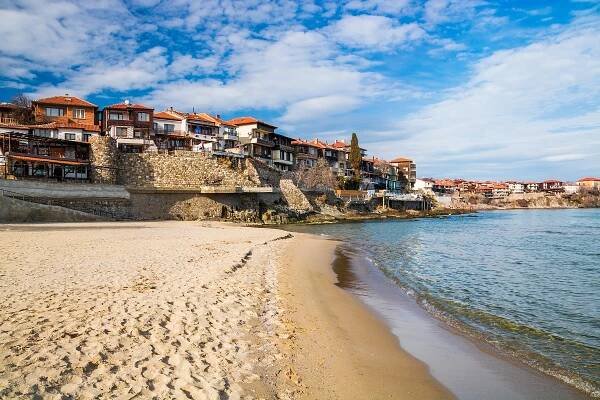 1. Hotel Villa List****