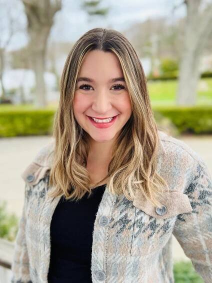 Caitlin Silverstein LCSW | In Person & Virtual Therapy for Women