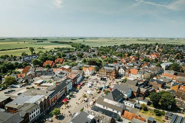 Nordseeküste Nordfriesland | Markus Rohrbacher, Nordfriesland_Bredstedt_von oben