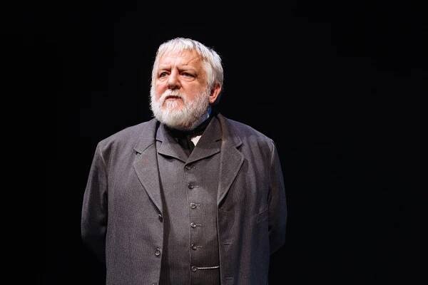 The Invention of Love, Hampstead Theatre review: Simon Russell Beale stars in Stoppard’s clever but sloggy drama