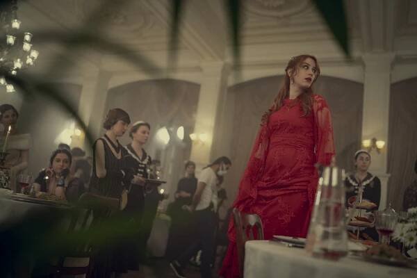 Půlnoc v hotelu Pera Palace - Z filmu - Hazal Kaya