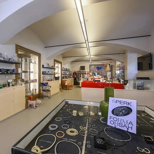 Modernista Uměleckoprůmyslové Museum Design Shop | Prague City Tourism