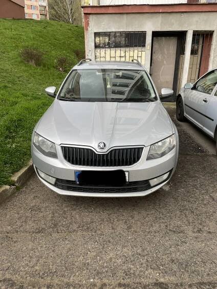 Bazar: prodej Škoda Octavia kombi 3. Generace 2.0TDi 110kw manuál, ojeté, nafta, rok 2014, barva stříbrná - Portál řidiče