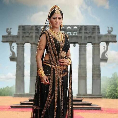 Anushka Photos HD