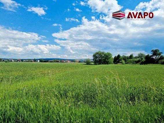 Prodej  pole 1 806 m², Budišovská, Opava - Kylešovice