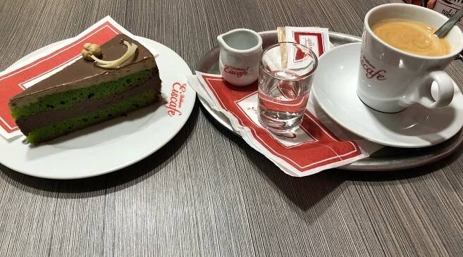 DELIKANA EISCAFE, Zlin - Restaurant Reviews, Photos & Phone Number - Tripadvisor