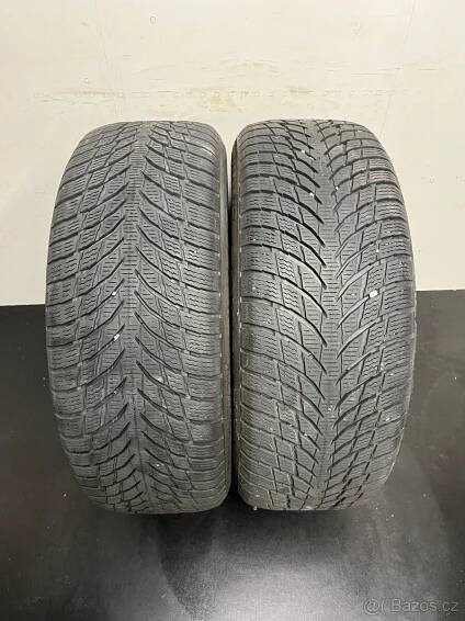 2x 215/55 R17 Nokian zimní pneu - Praha - východ