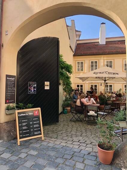 Seminář Cafe Bistro Bar | Prague City Tourism