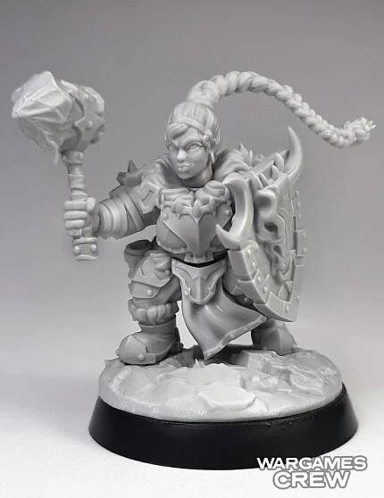 Femail Evil Dwarf Comand 4