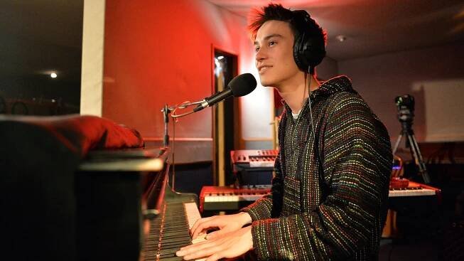 Jacob Collier - Danny Boy (Maida Vale session)