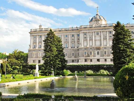 Best places to visit in Madrid: top attractions you don't want to miss