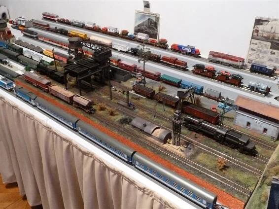 Muzeum modelové železnice na zámku v Trmicích
