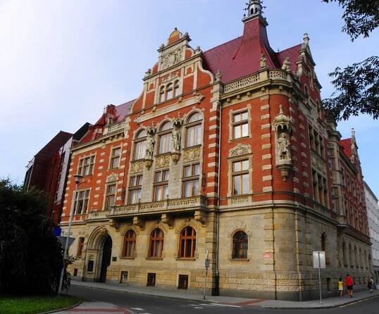 Bank (2009)
